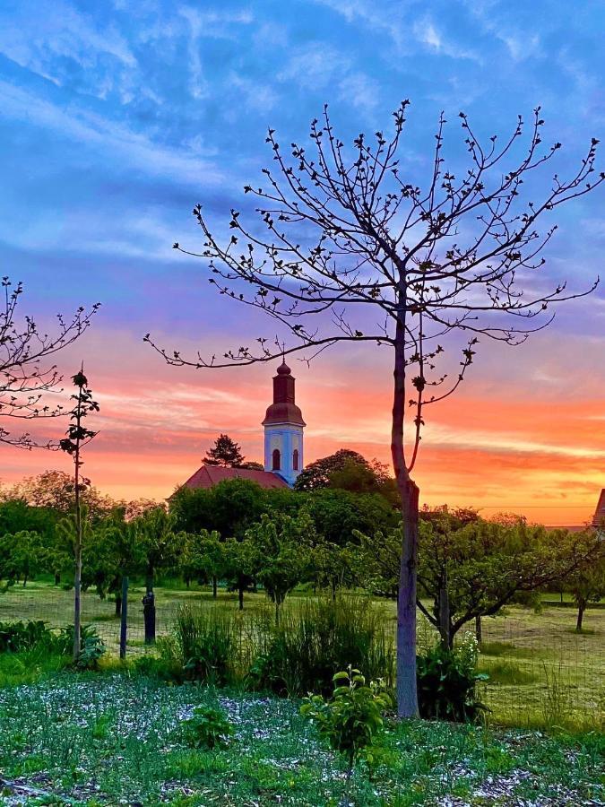 Toparti Kucko Hébergement de vacances Malyi